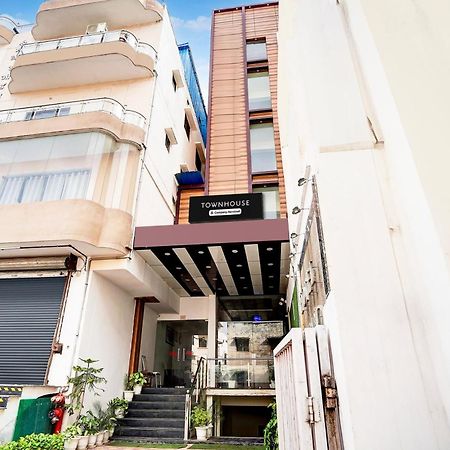 Townhouse Ram Katora Near Vishwanath Temple Formerly Sv Grand Hotel Varanasi Exterior photo